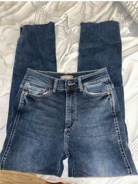 DL1961 Dark Blue High-Rise Straight Jeans